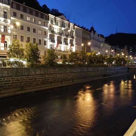 EA Apartmány Mozart Karlovy Vary Exterior foto