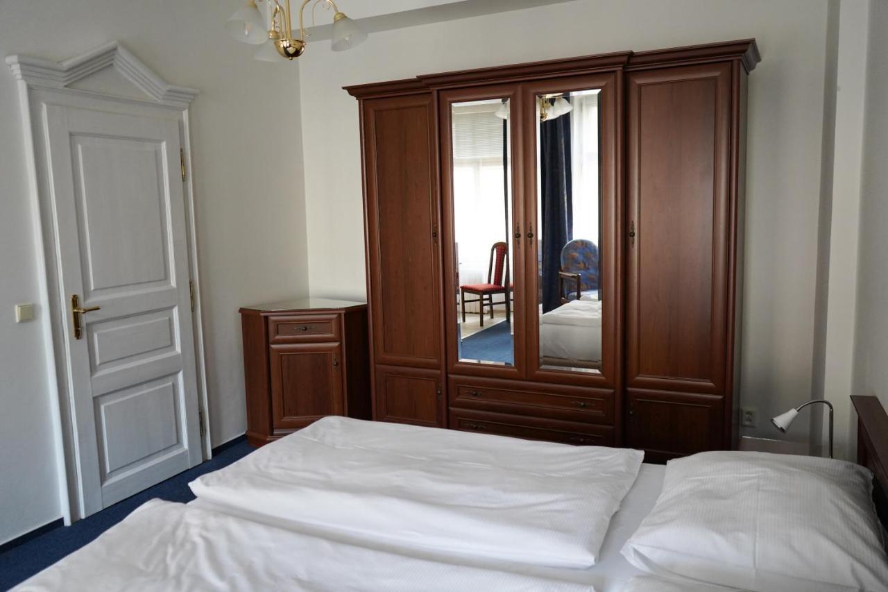 EA Apartmány Mozart Karlovy Vary Exterior foto